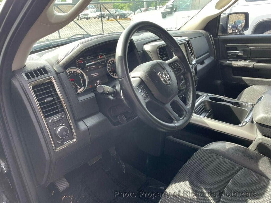 2017 Ram 1500 Night 4x4 Crew Cab 5'7" Box (C16074) - Image 11