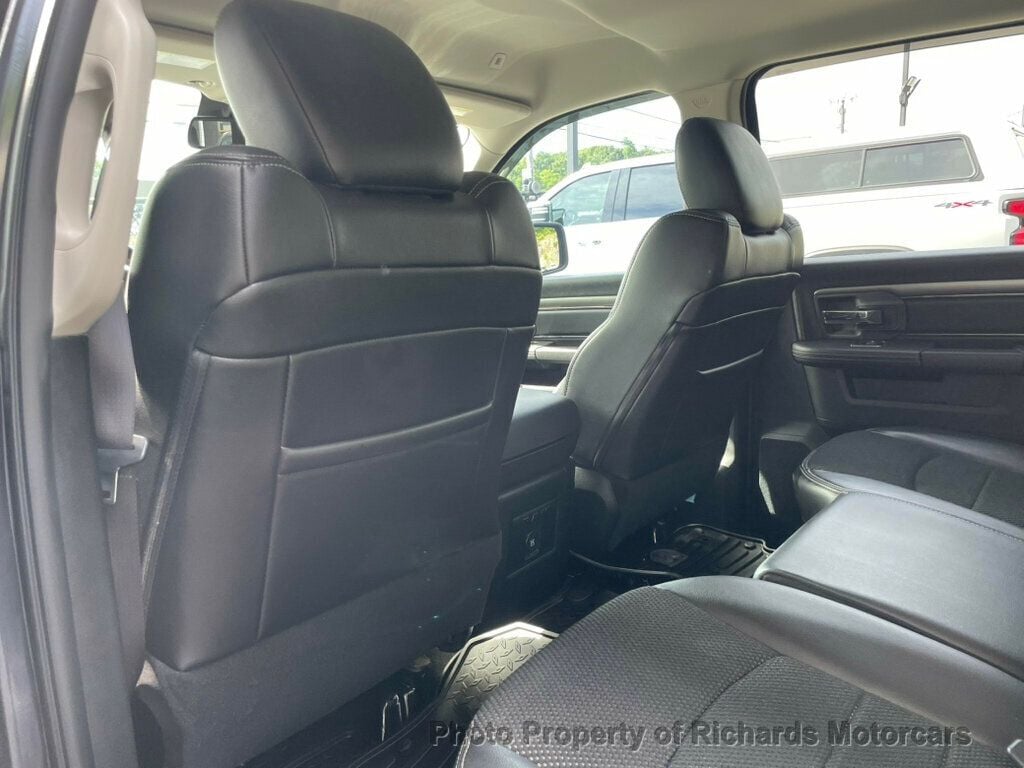 2017 Ram 1500 Night 4x4 Crew Cab 5'7" Box (C16074) - Image 16