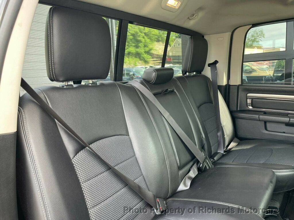 2017 Ram 1500 Night 4x4 Crew Cab 5'7" Box (C16074) - Image 18