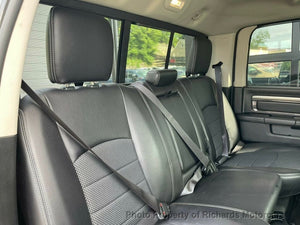 2017 Ram 1500 Night 4x4 Crew Cab 5'7" Box (C16074) - Image 18