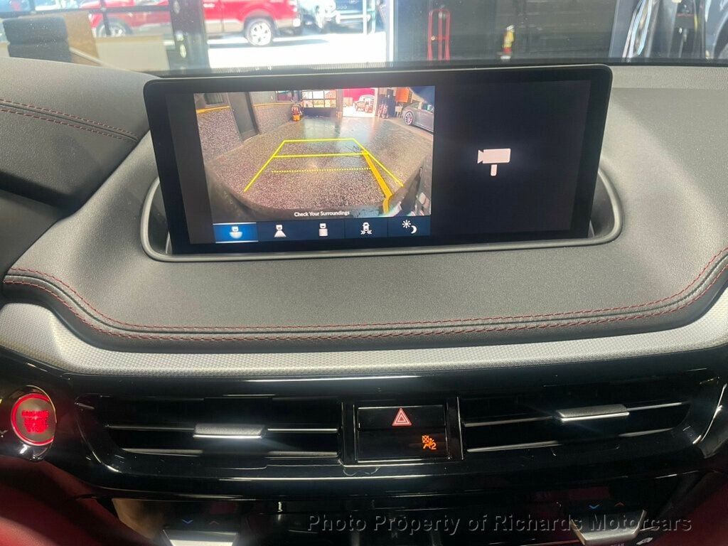 2023 Acura MDX SH-AWD w/A-Spec Package (C16081) - Image 13