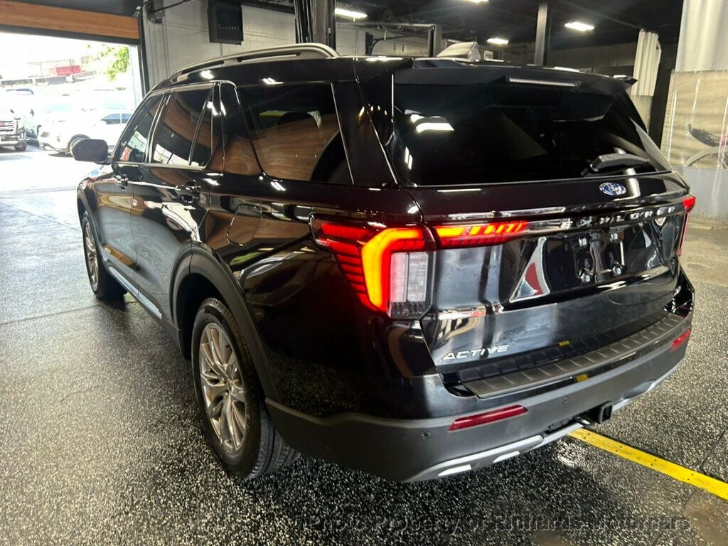 2025 Ford Explorer Active 4WD (C16078) - Image 5