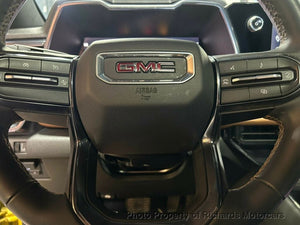 2024 GMC Canyon 4WD Crew Cab AT4 (C16080) - Image 16