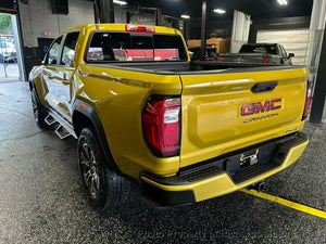 2024 GMC Canyon 4WD Crew Cab AT4 (C16080) - Image 4