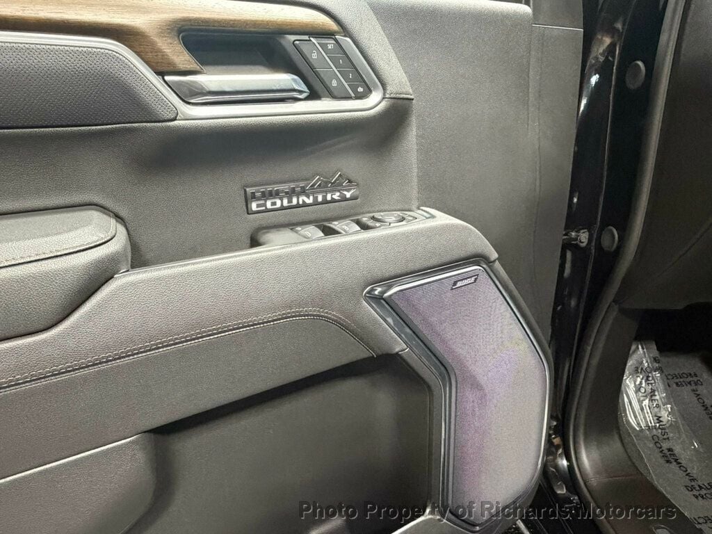 2025 Chevrolet Silverado 1500 4WD Crew Cab 147" High Country (C16066) - Image 16
