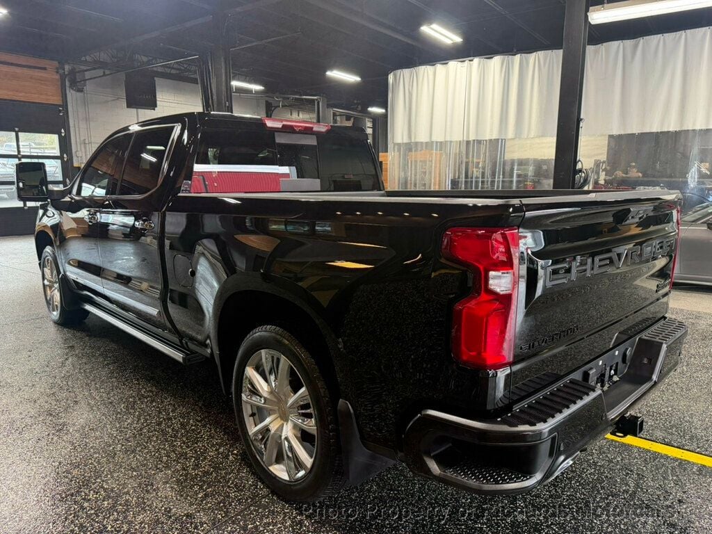 2025 Chevrolet Silverado 1500 4WD Crew Cab 147" High Country (C16066) - Image 4