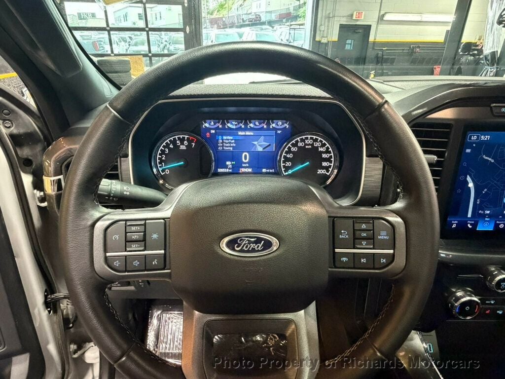 2023 Ford F-150 XLT 4WD SuperCrew 6.5' Box (C16049) - Image 16