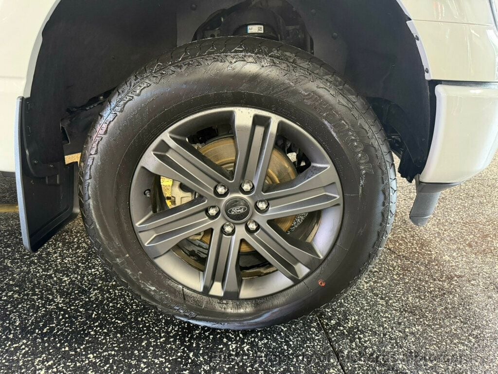2023 Ford F-150 XLT 4WD SuperCrew 6.5' Box (C16049) - Image 9