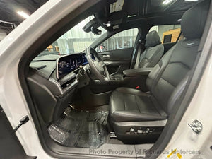 2025 Cadillac XT4 AWD 4dr Sport (C16099) - Image 13