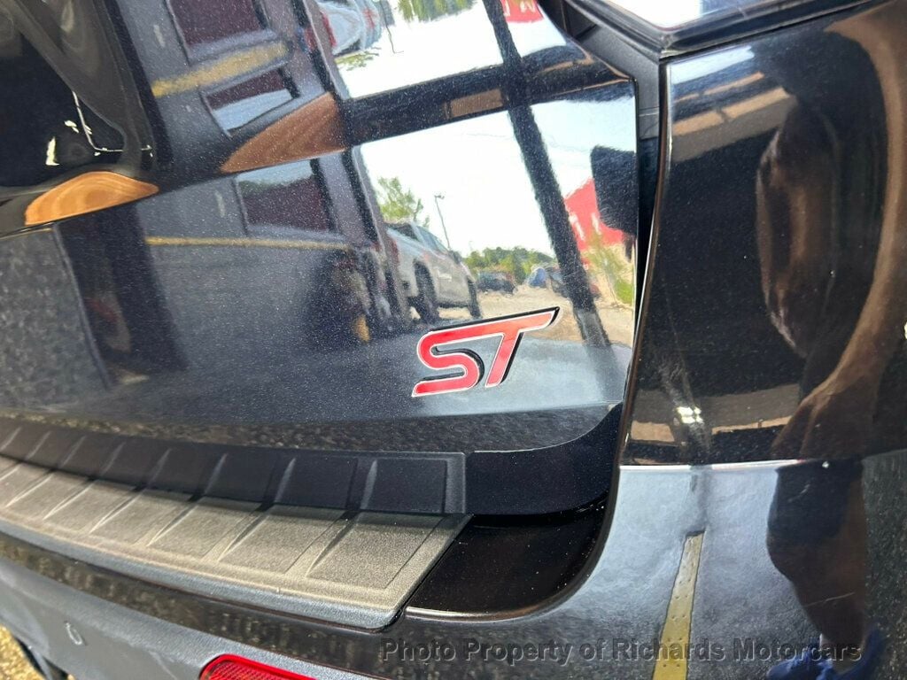 2025 Ford Explorer ST 4WD (C16053) - Image 11