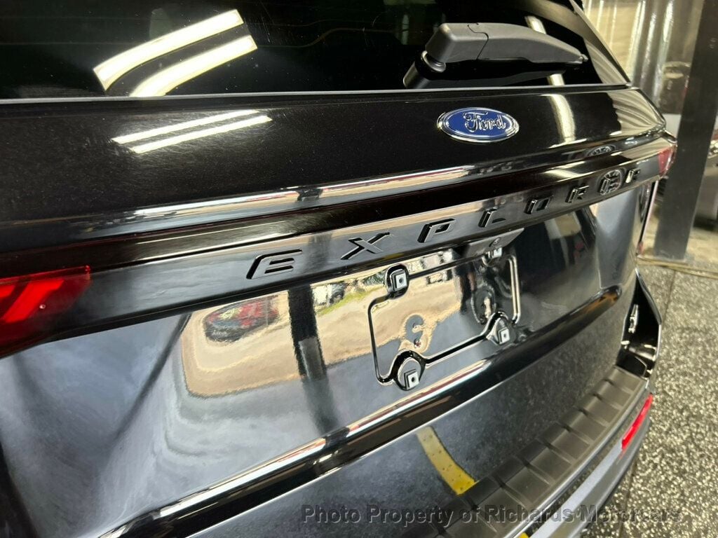 2025 Ford Explorer ST 4WD (C16053) - Image 12
