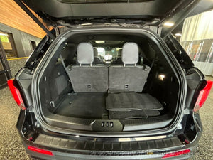 2025 Ford Explorer ST 4WD (C16053) - Image 21