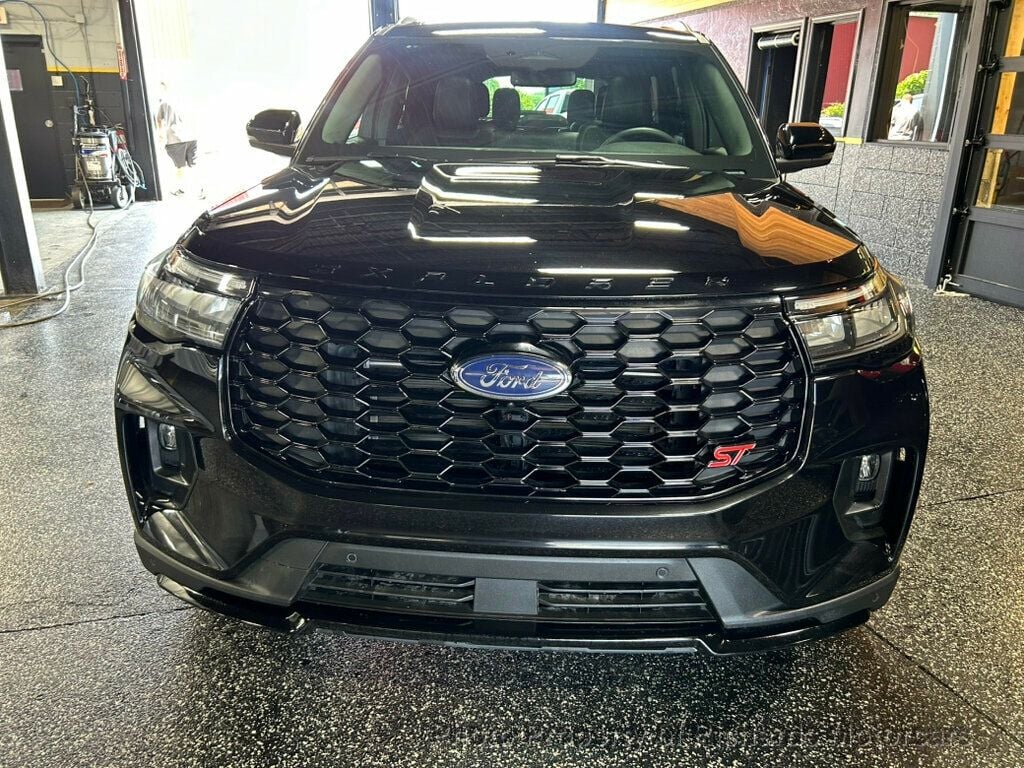 2025 Ford Explorer ST 4WD (C16053) - Image 7
