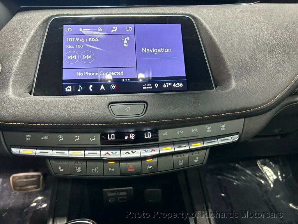 2019 Cadillac XT4 AWD 4dr Sport (C16056) - Image 16