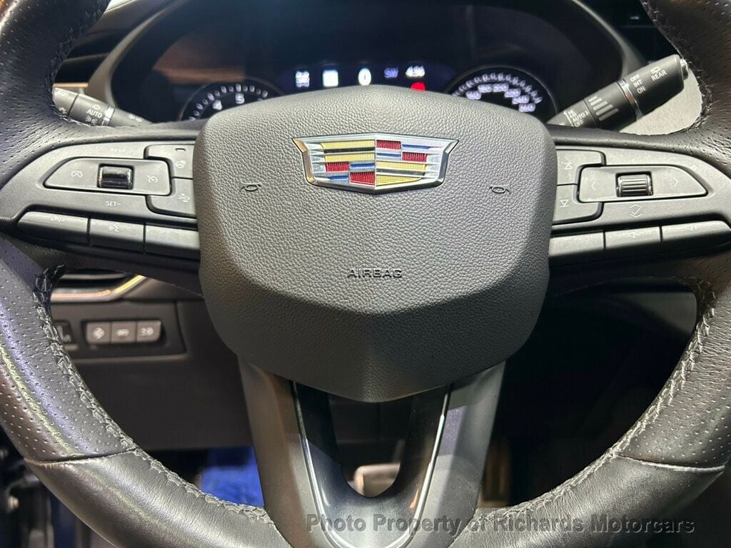 2019 Cadillac XT4 AWD 4dr Sport (C16056) - Image 17