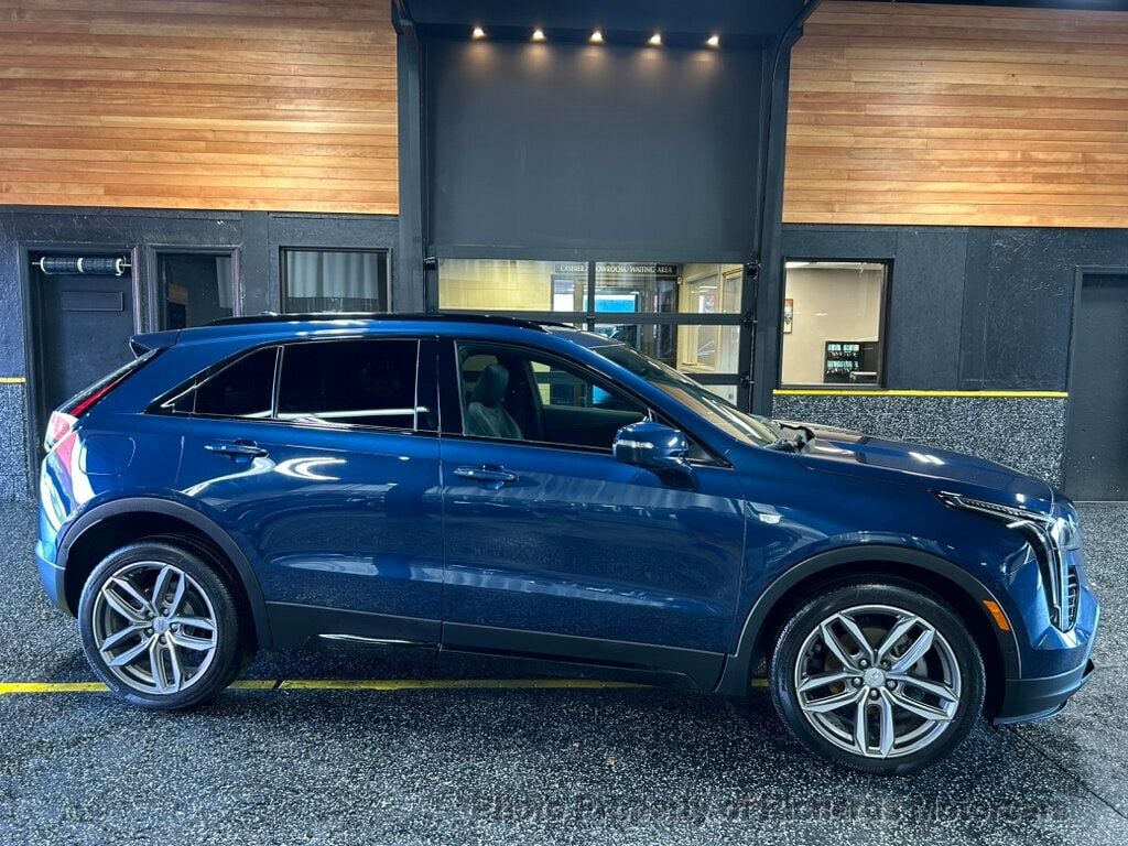 2019 Cadillac XT4 AWD 4dr Sport (C16056)