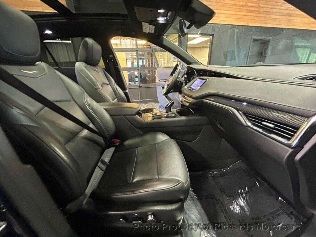 2019 Cadillac XT4 AWD 4dr Sport (C16056) - Image 23
